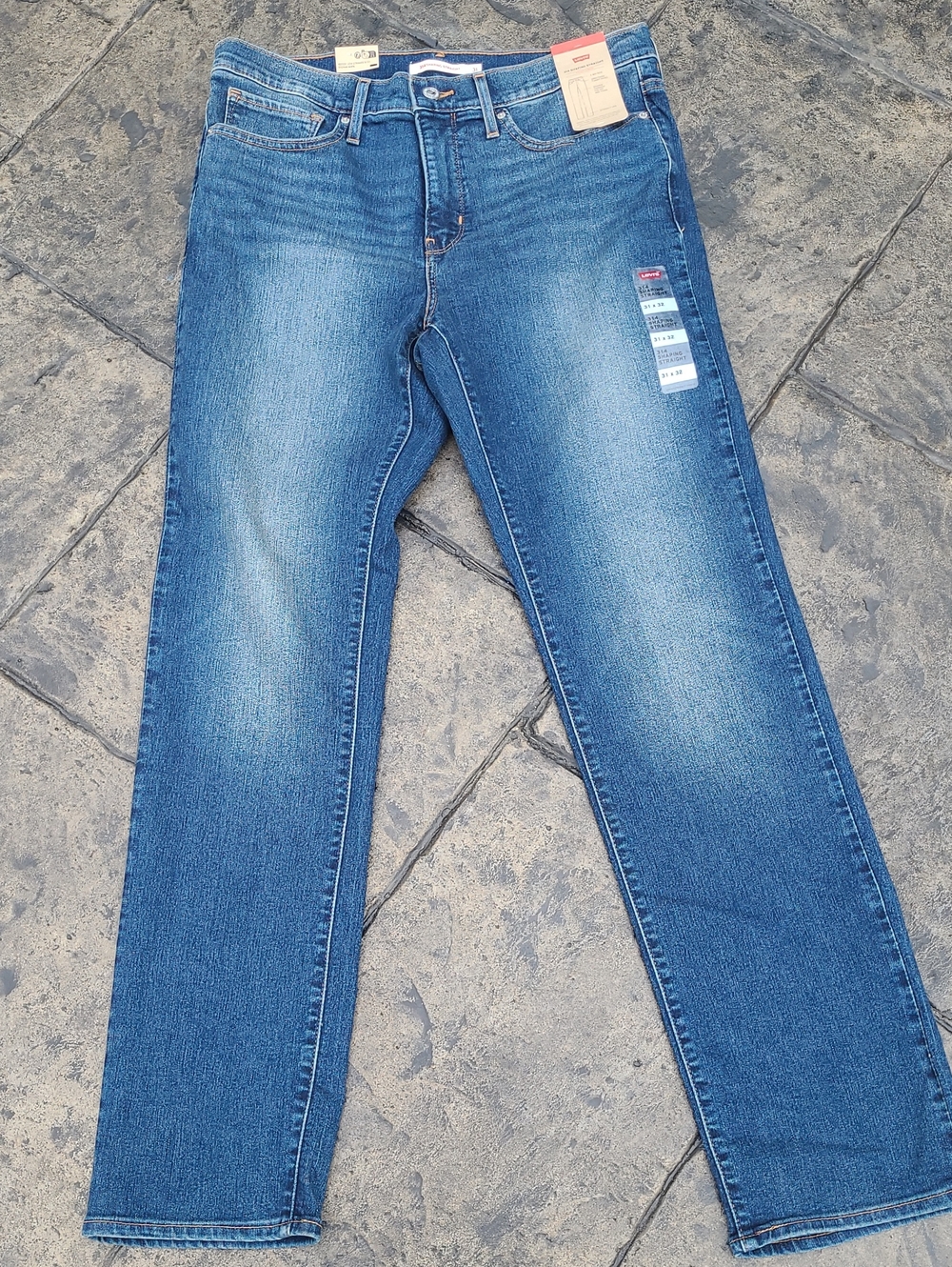 New! Levi's 314 Womens 31 x 32 Shaping Denim Dark Blue Jeans